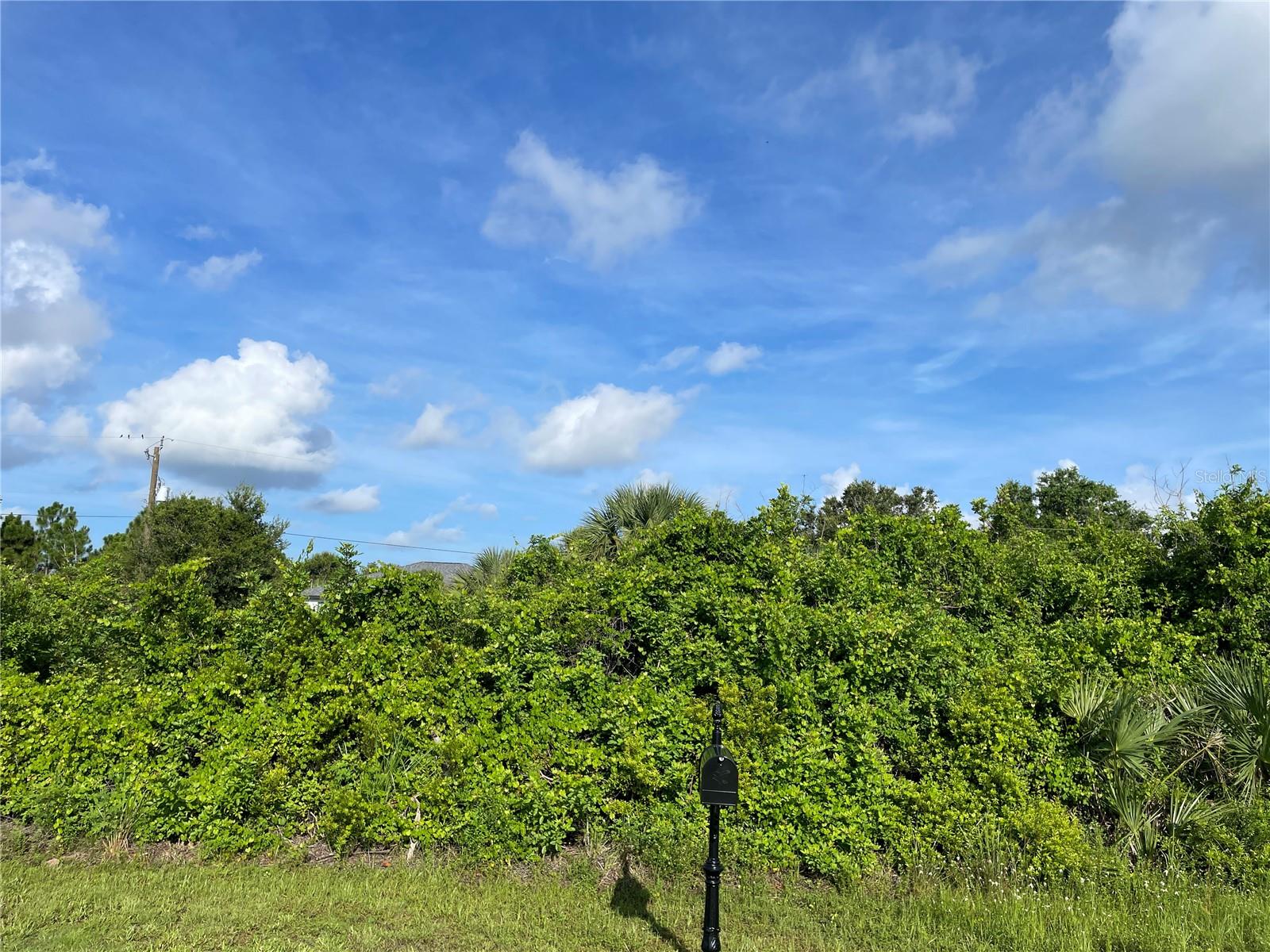PORT CHARLOTTE SEC 064 - Land