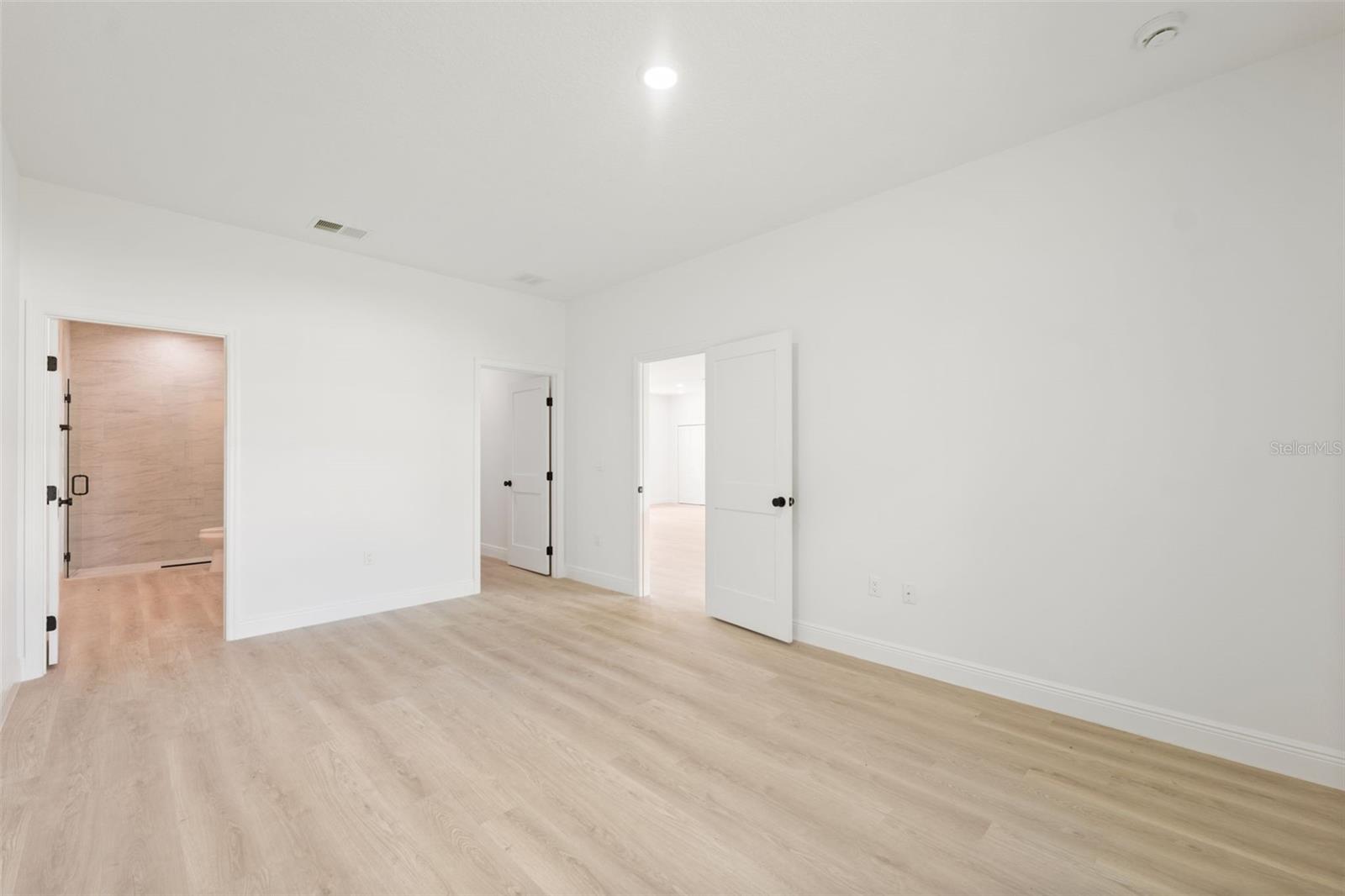 MARION OAKS UN 04 - Residential