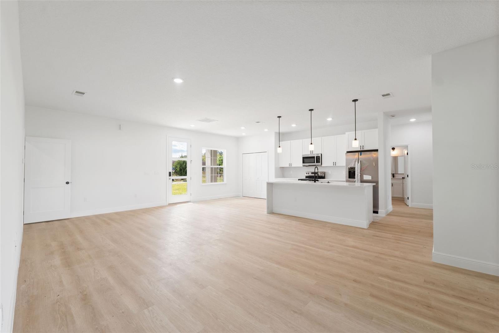 MARION OAKS UN 04 - Residential
