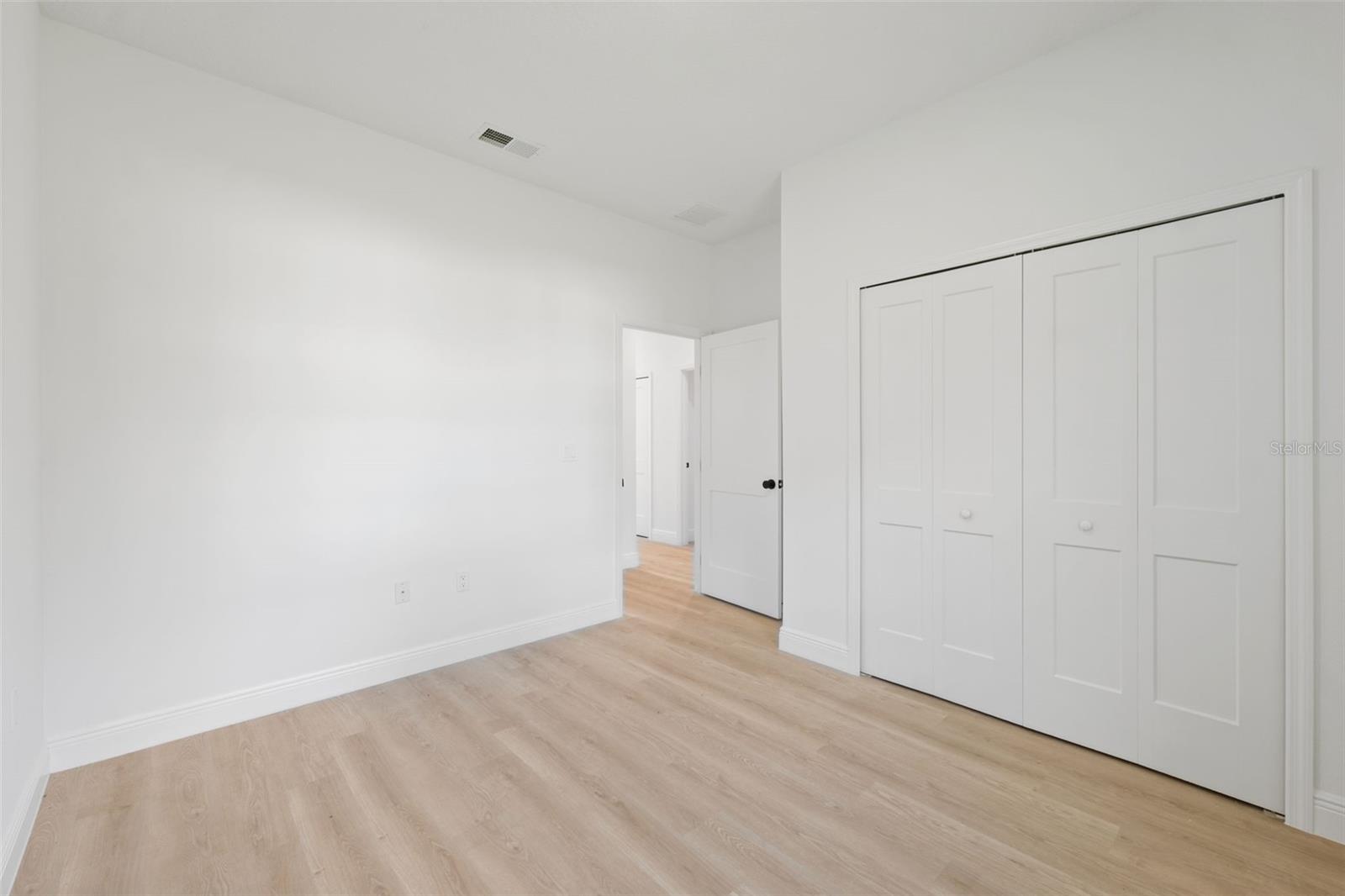 MARION OAKS UN 04 - Residential