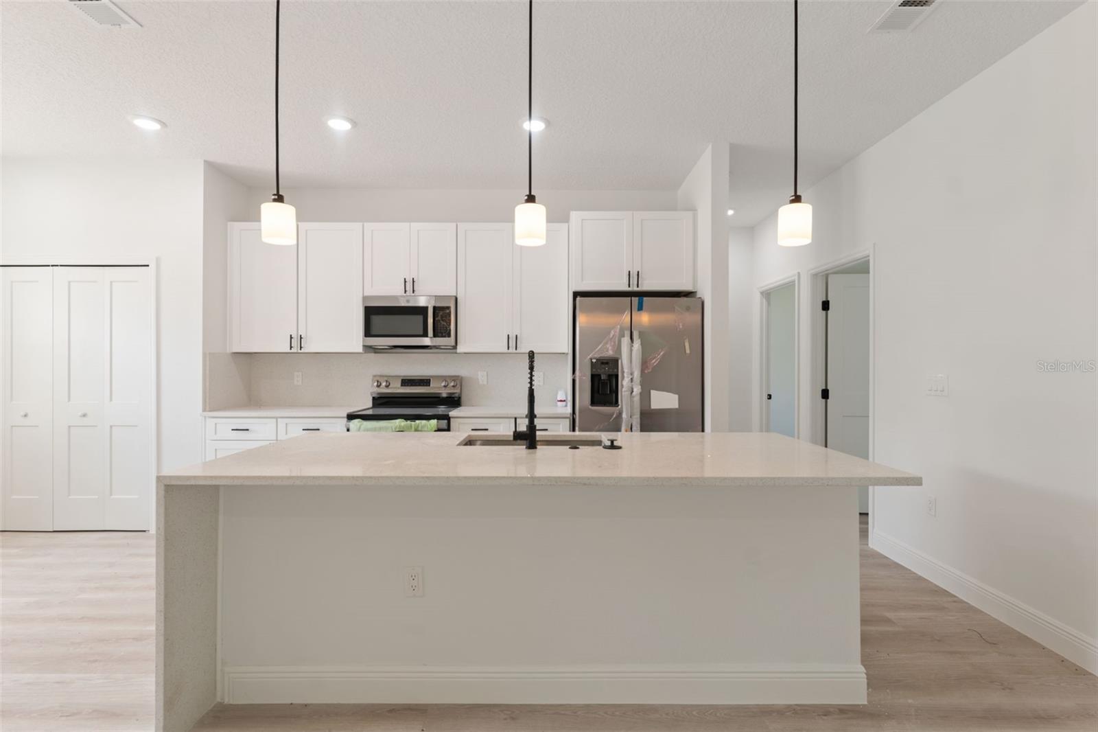 MARION OAKS UN 04 - Residential