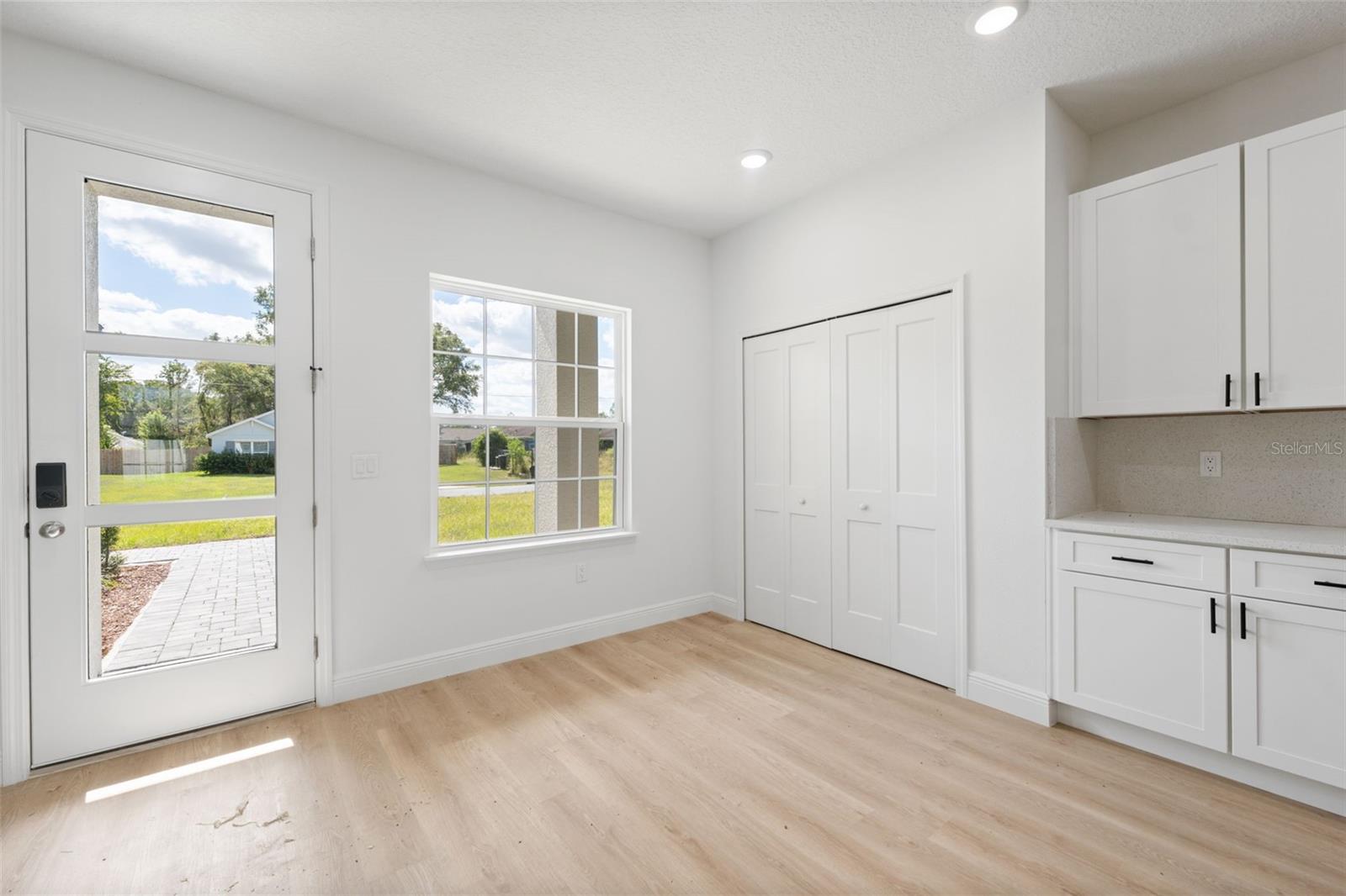 MARION OAKS UN 04 - Residential