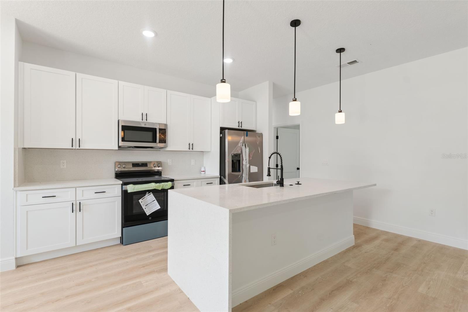 MARION OAKS UN 04 - Residential