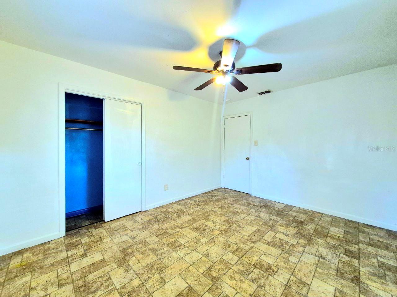 HIGH SCHOOL HEIGHTS - Residential Lease