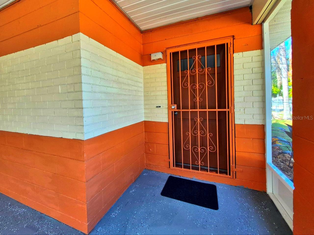 HIGH SCHOOL HEIGHTS - Residential Lease