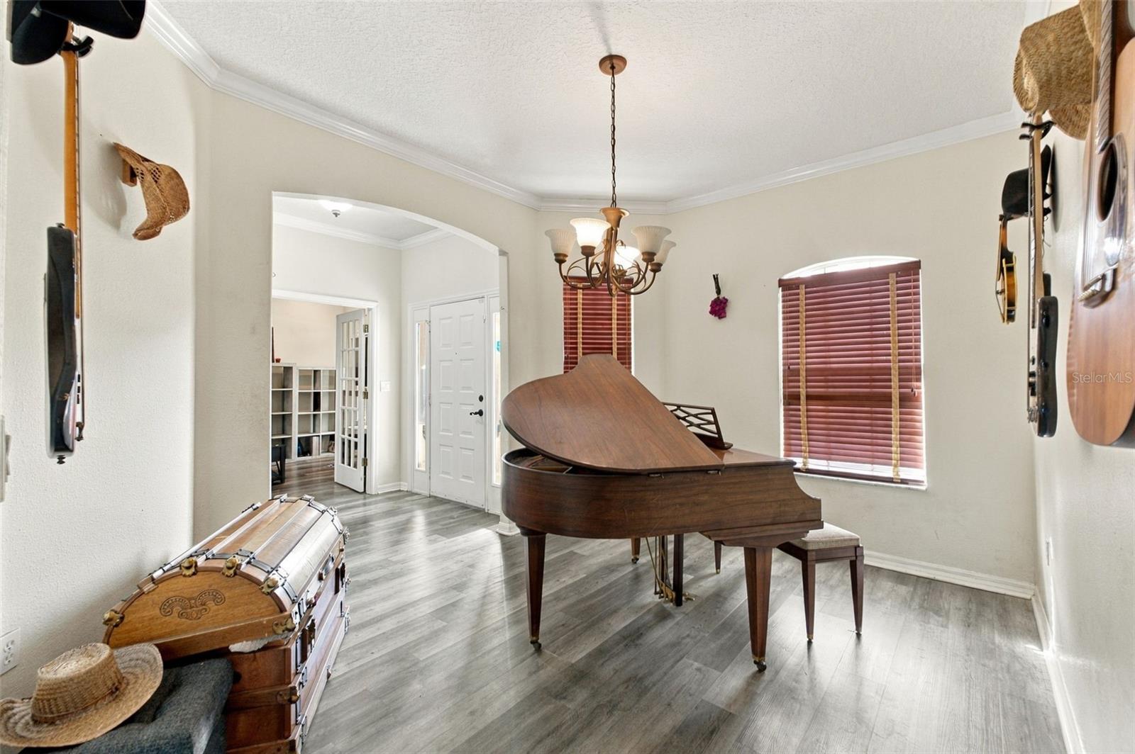 11285 TIMBERCREST ROAD