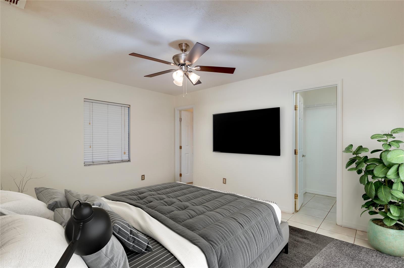 STONEGATE - Residential