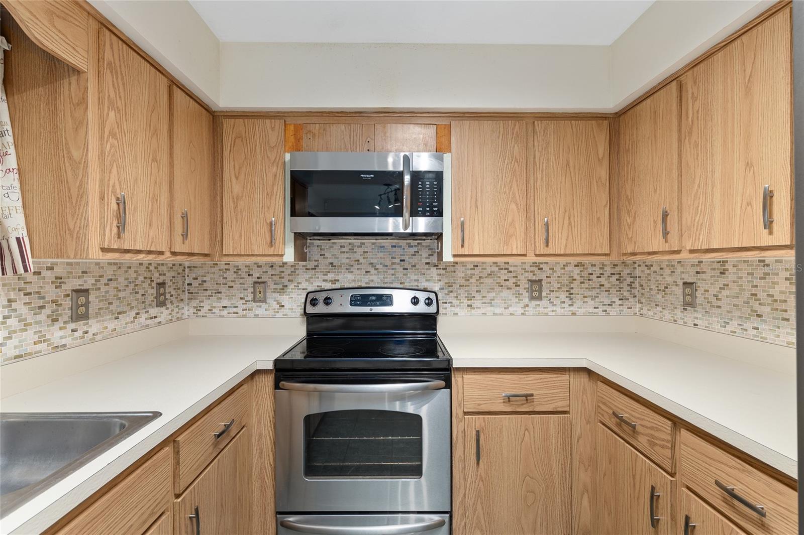 STONEGATE - Residential