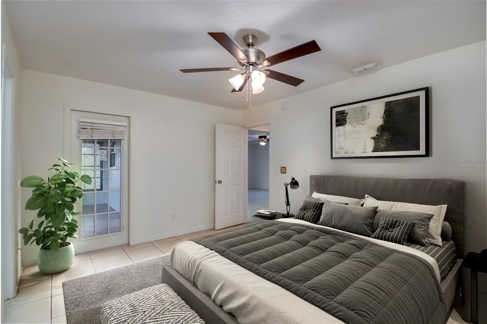 STONEGATE - Residential