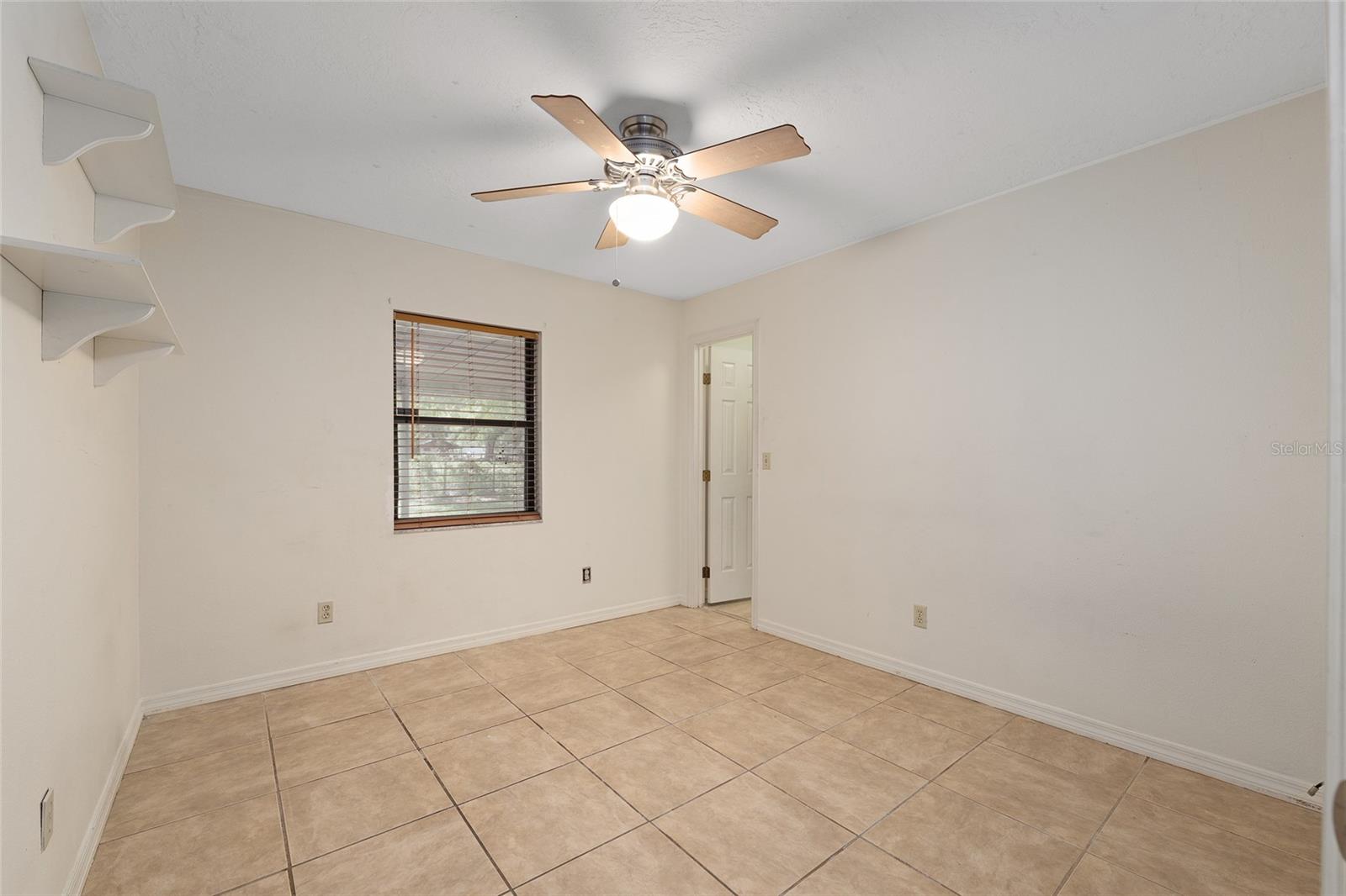 STONEGATE - Residential