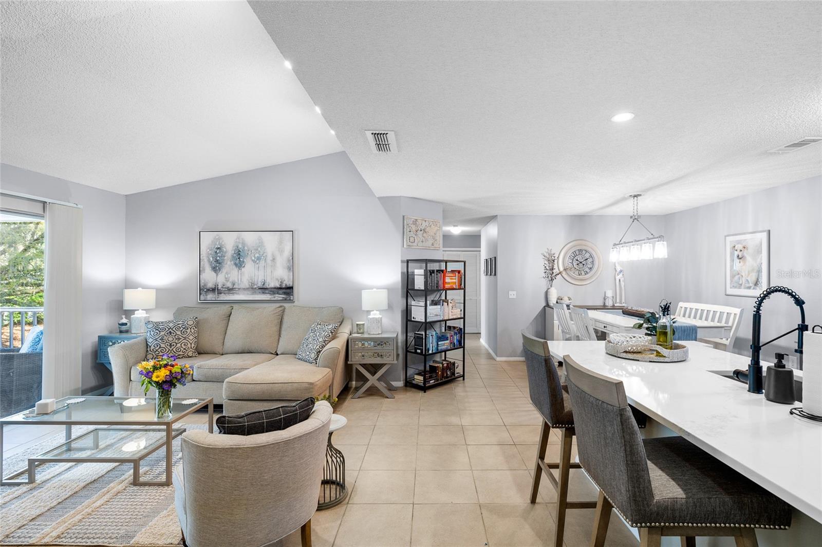 9481 HIGHLAND OAK DRIVE 516