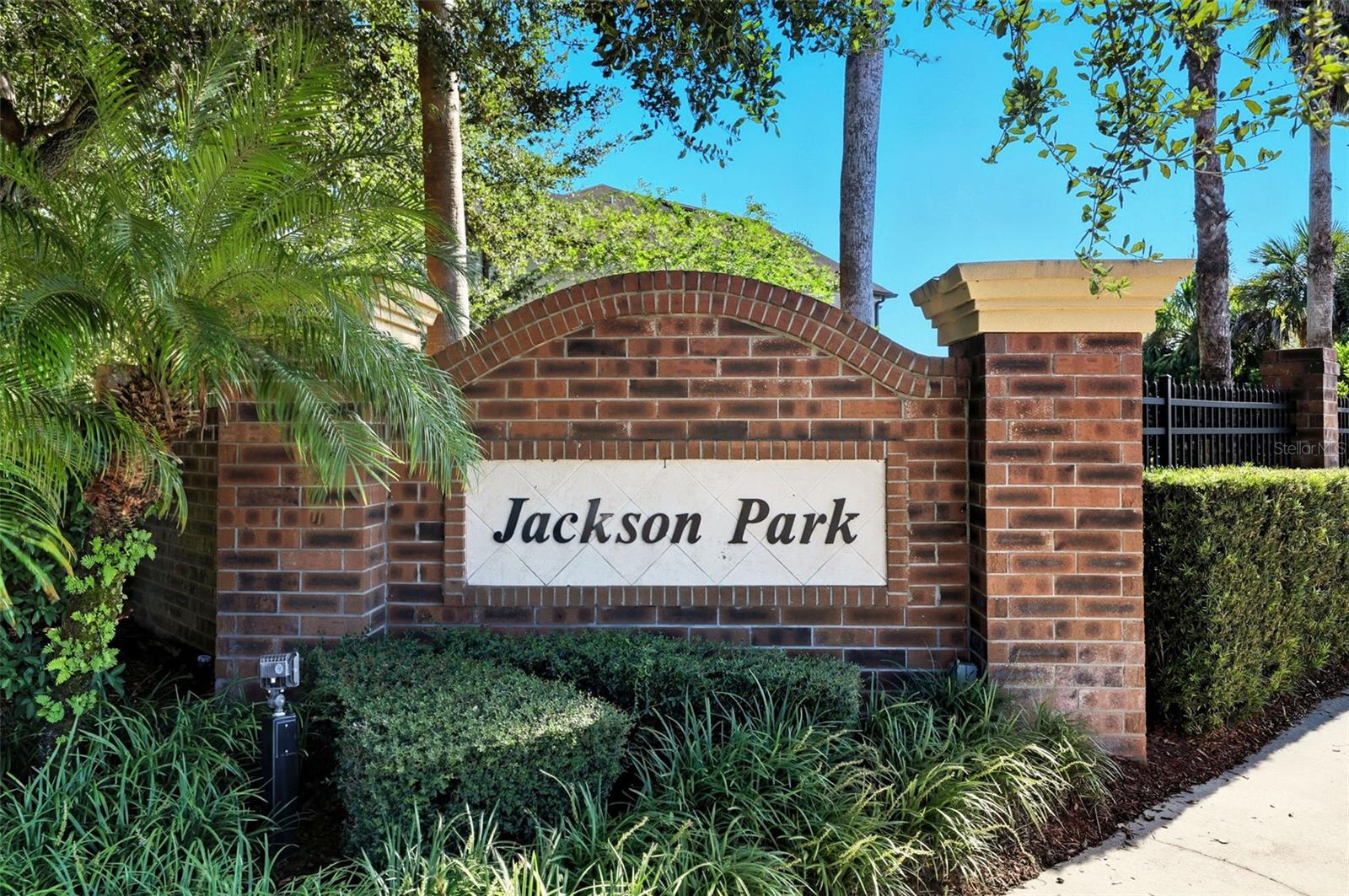 JACKSON PARK - Residential