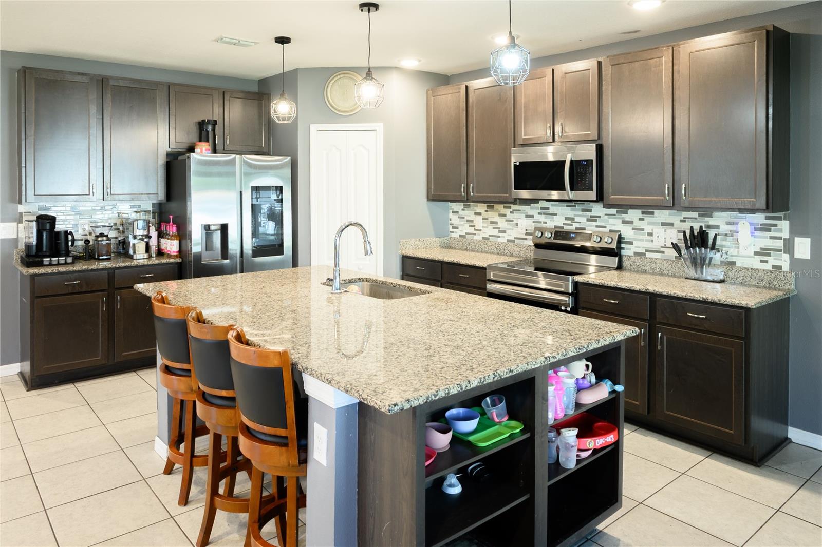 SPRING HILL - Residential