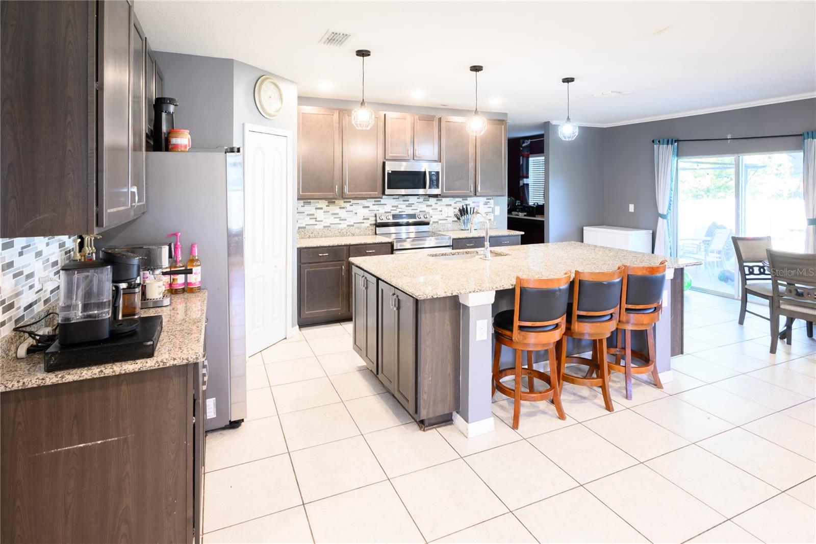 SPRING HILL - Residential