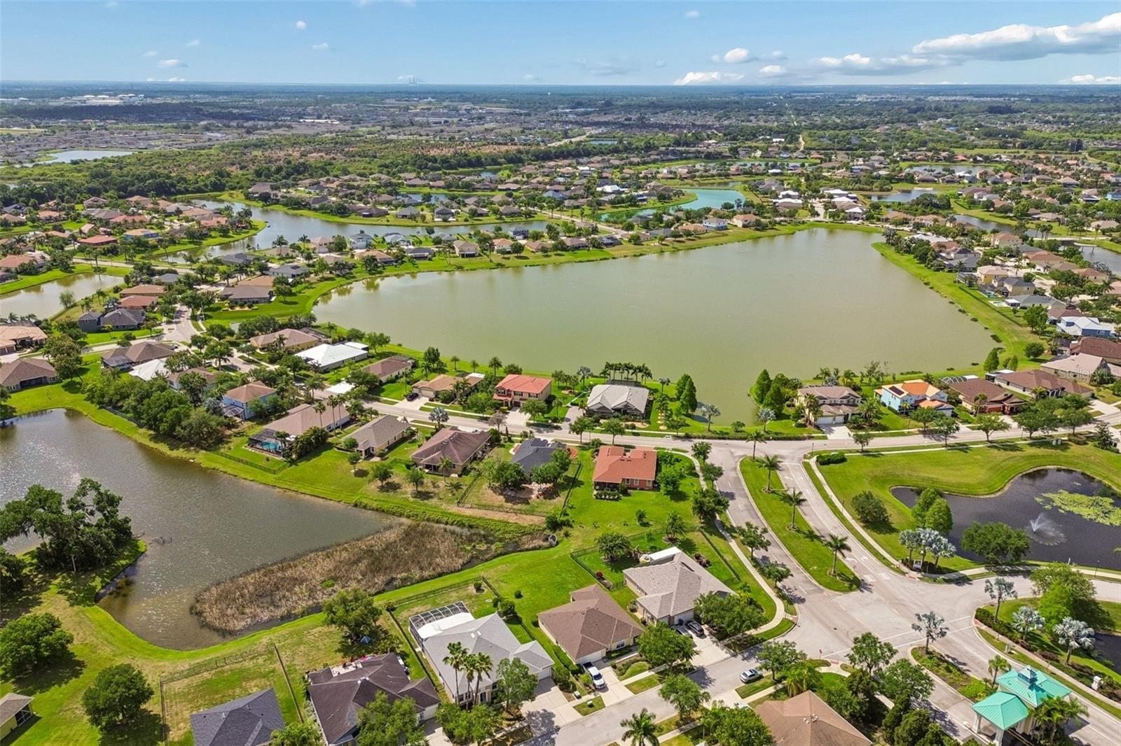 HARBOUR ISLES PH 1 - Residential