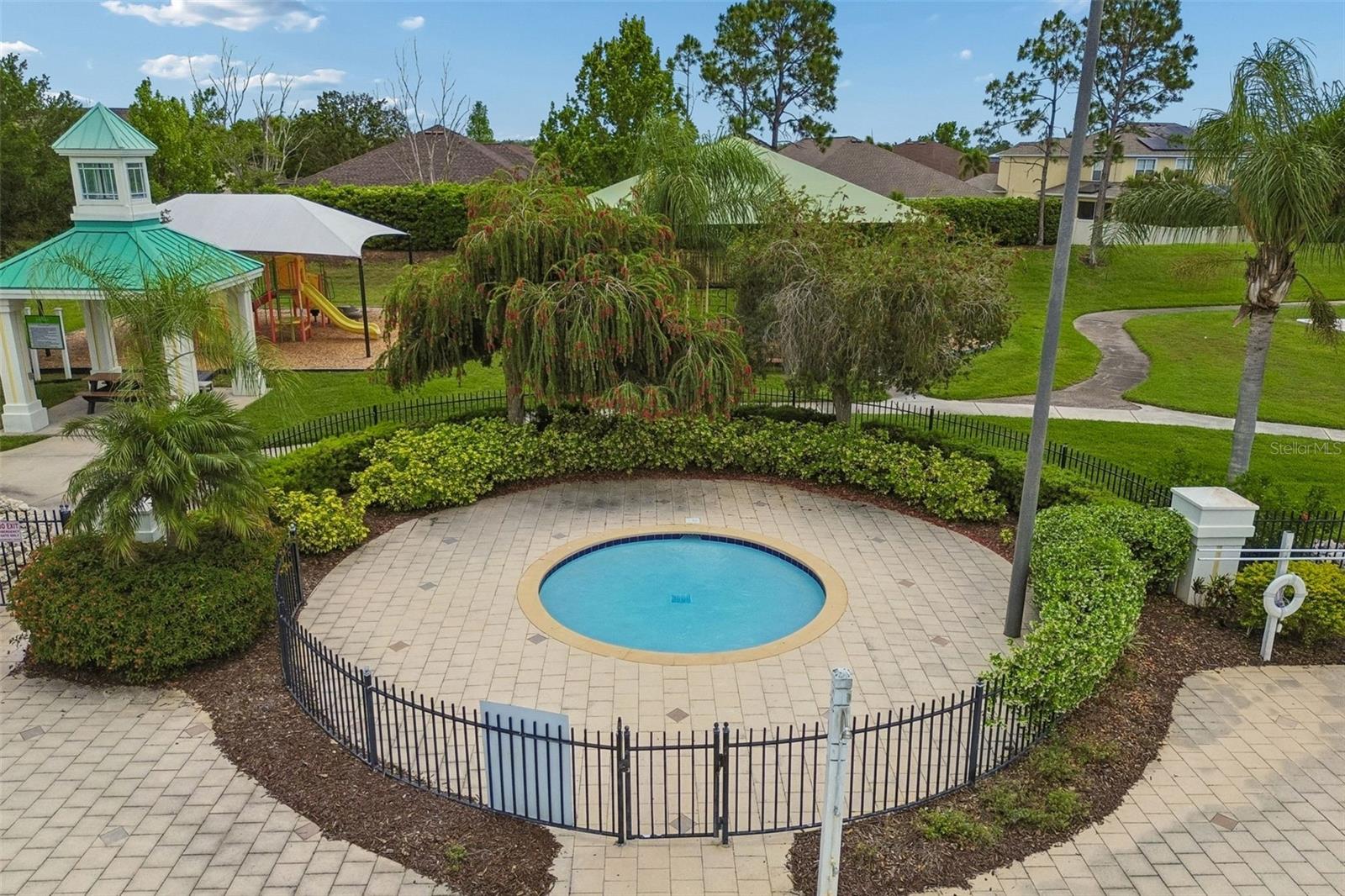 HARBOUR ISLES PH 1 - Residential