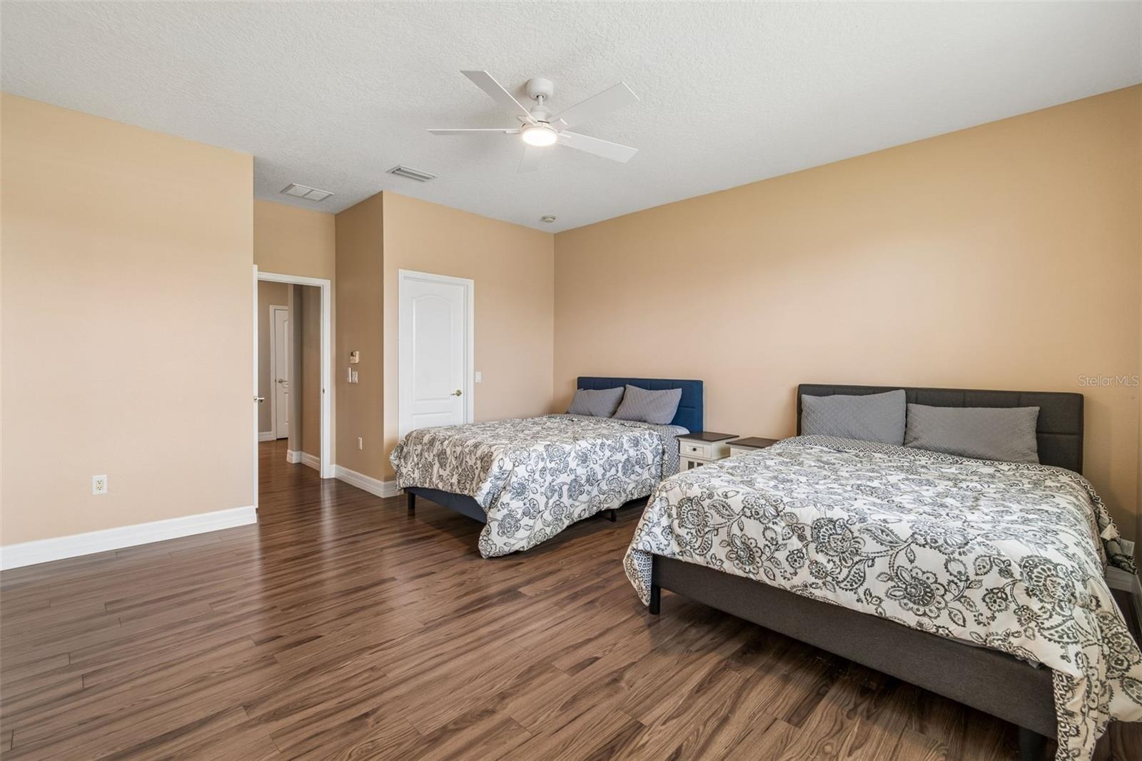 HARBOUR ISLES PH 1 - Residential