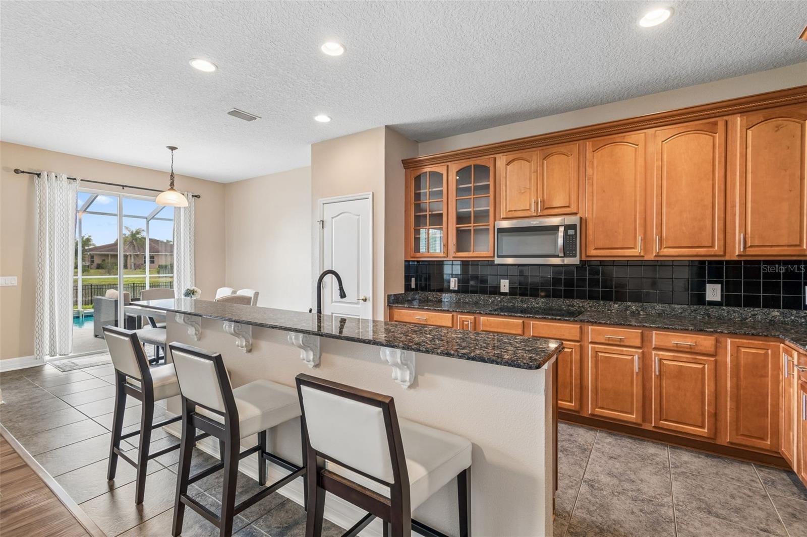 HARBOUR ISLES PH 1 - Residential