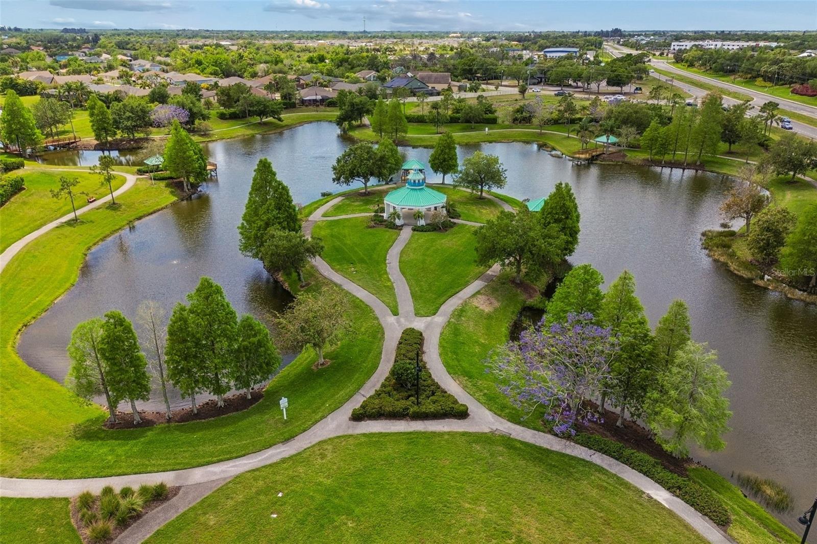 HARBOUR ISLES PH 1 - Residential