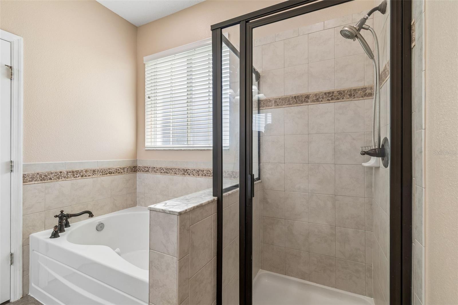 HARBOUR ISLES PH 1 - Residential