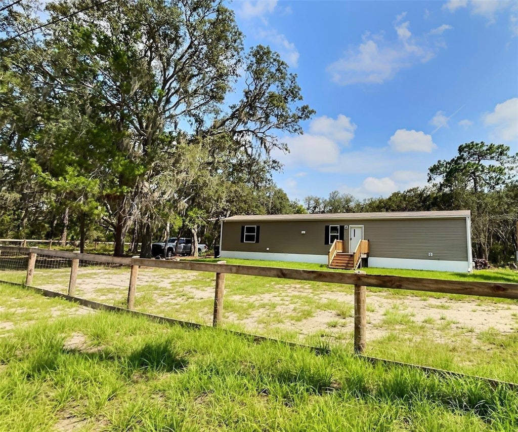 Photo of 13354 Tyrone Street, Hudson, FL 34667 (MLS # A4700877)
