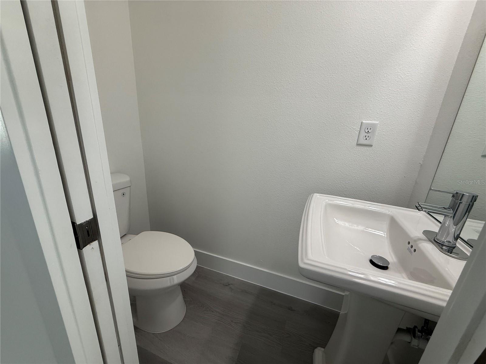 CITRUS SPGS UNIT 01 - Residential Lease