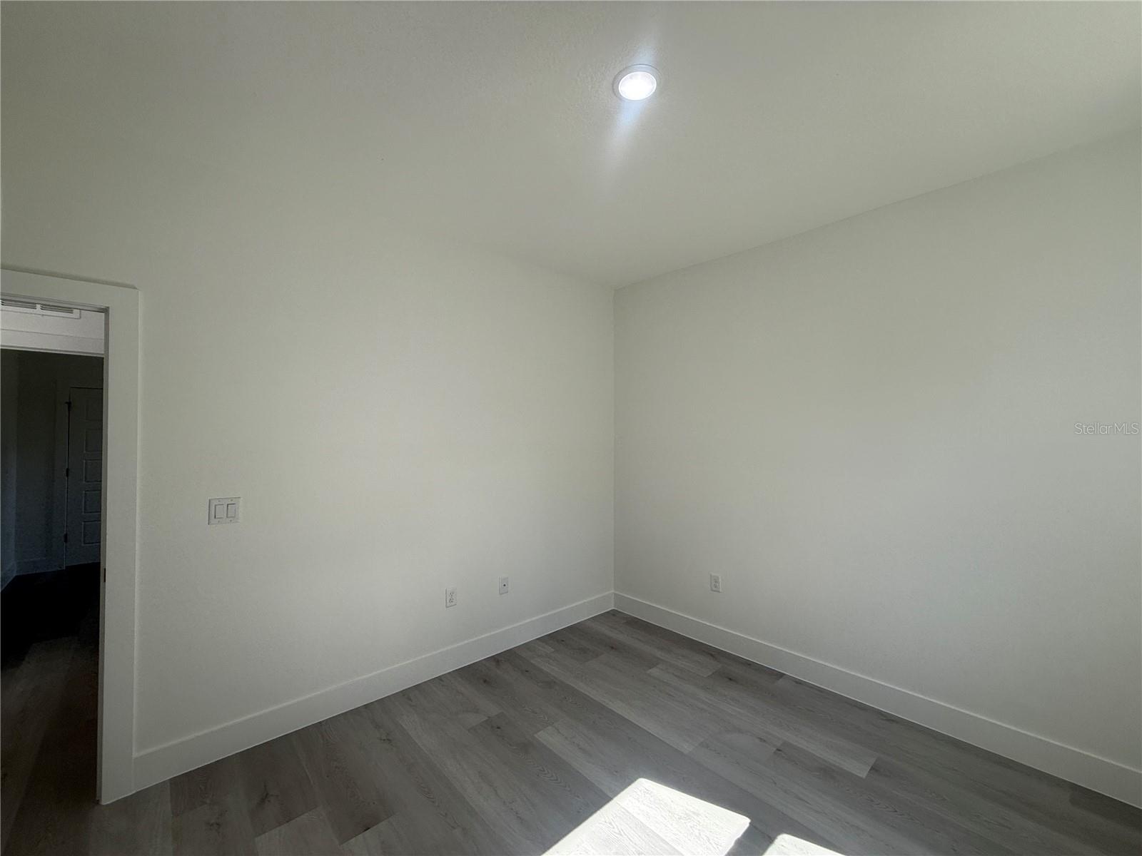 CITRUS SPGS UNIT 01 - Residential Lease