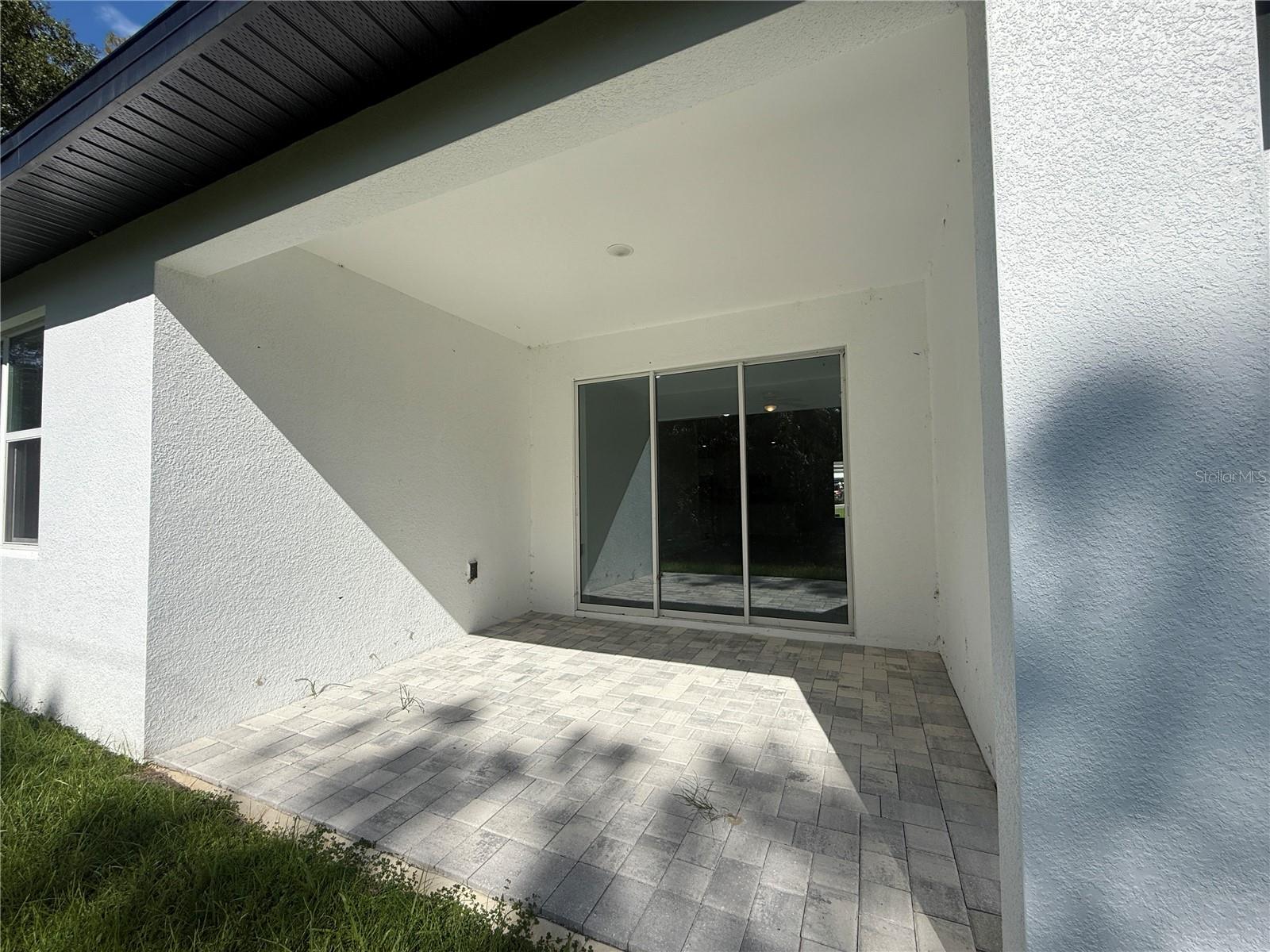 CITRUS SPGS UNIT 01 - Residential Lease