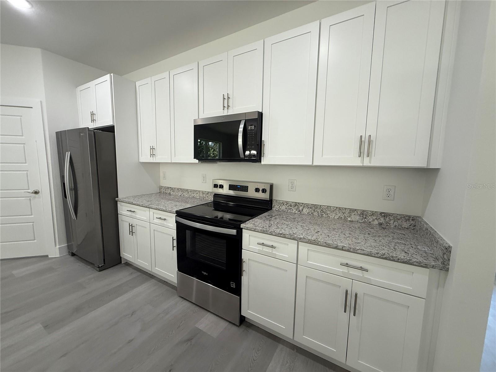 CITRUS SPGS UNIT 01 - Residential Lease