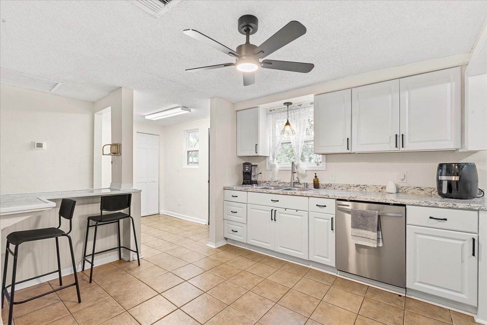 TANGERINE - Residential