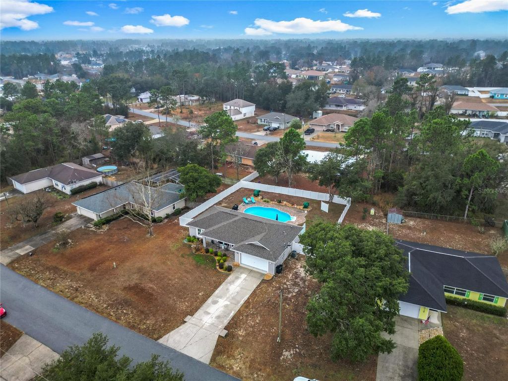 Photo of 10 Fir Road, Ocala, FL 34472 (MLS # G5107923)