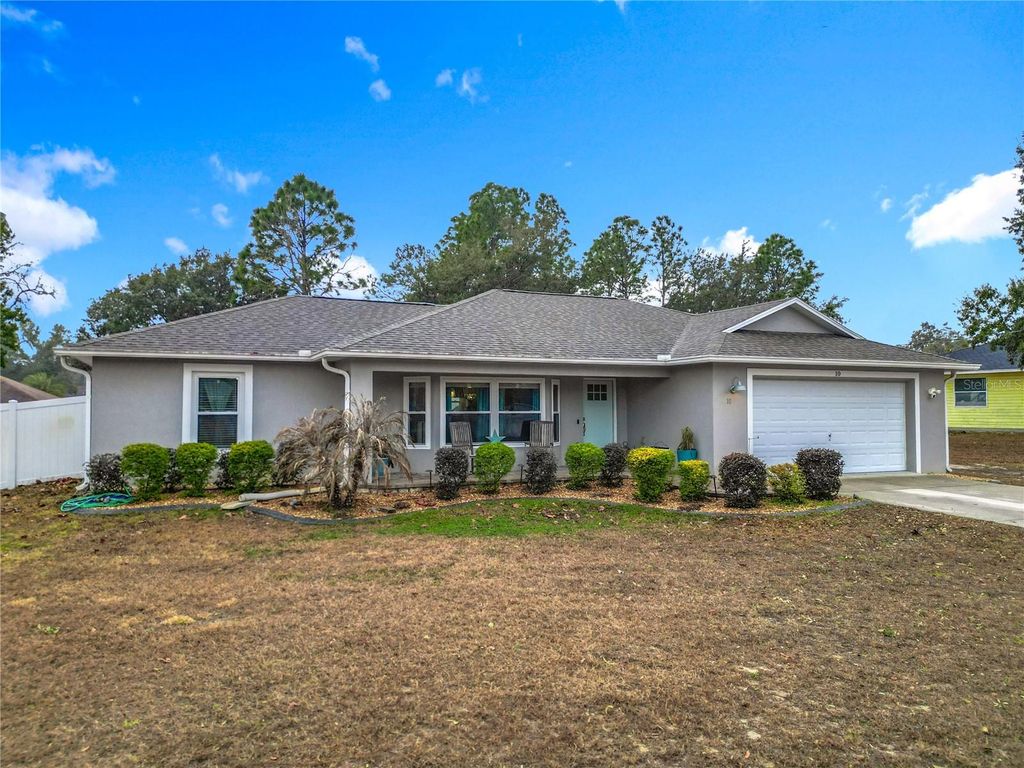 Photo of 10 Fir Road, Ocala, FL 34472 (MLS # G5107923)