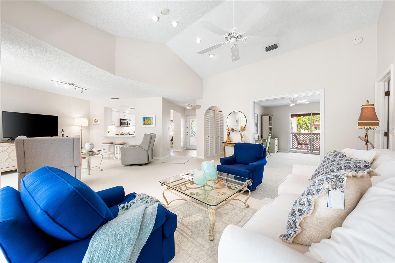 VIZCAYA PH 1,2,3,4,5,7,9,12,13,15&16 - Residential