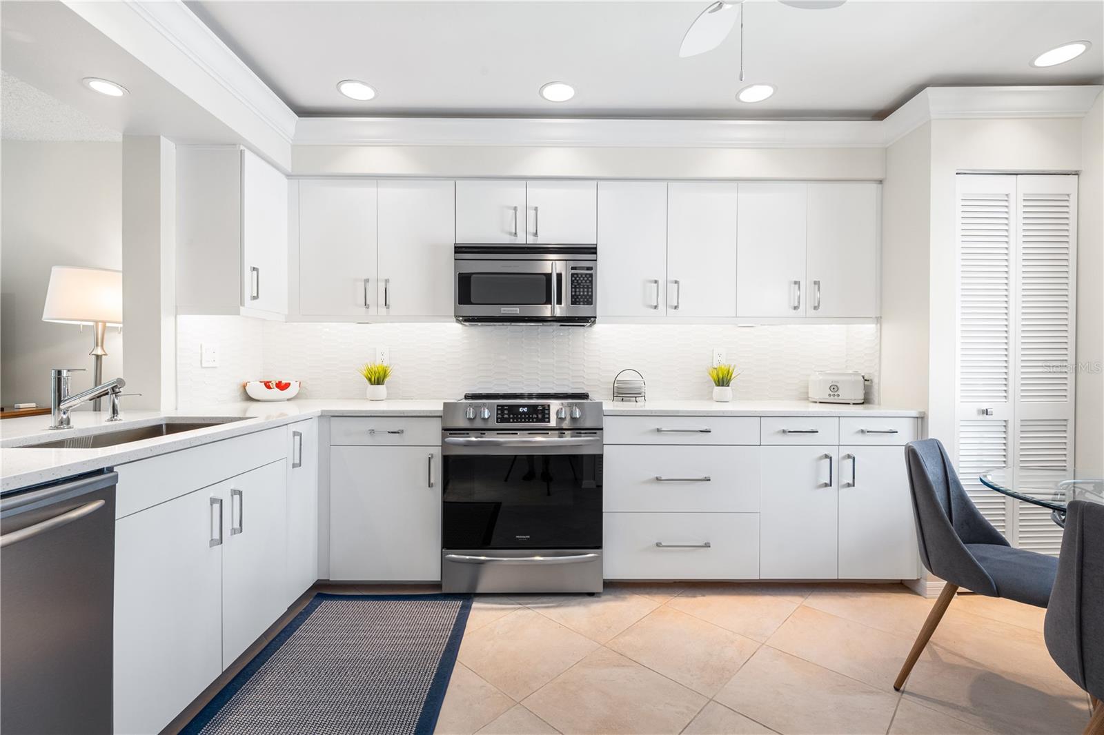 VIZCAYA PH 1,2,3,4,5,7,9,12,13,15&16 - Residential