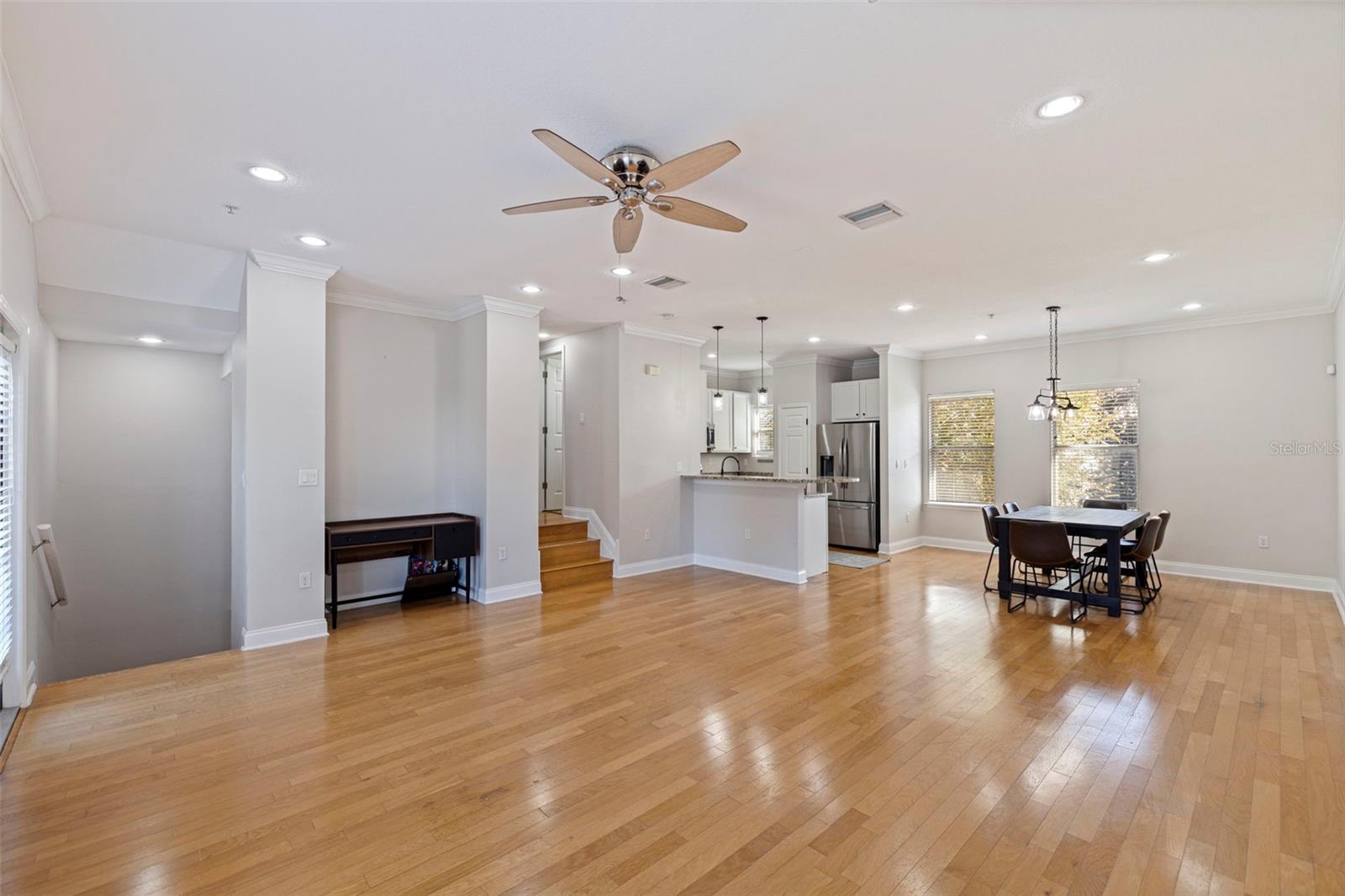 LEGACY PARK TWNHMS - Residential