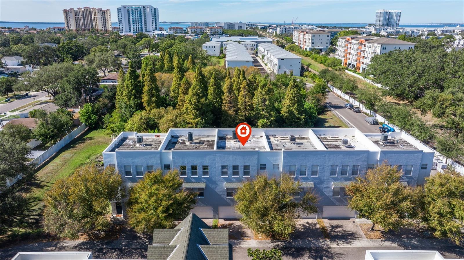 LEGACY PARK TWNHMS - Residential