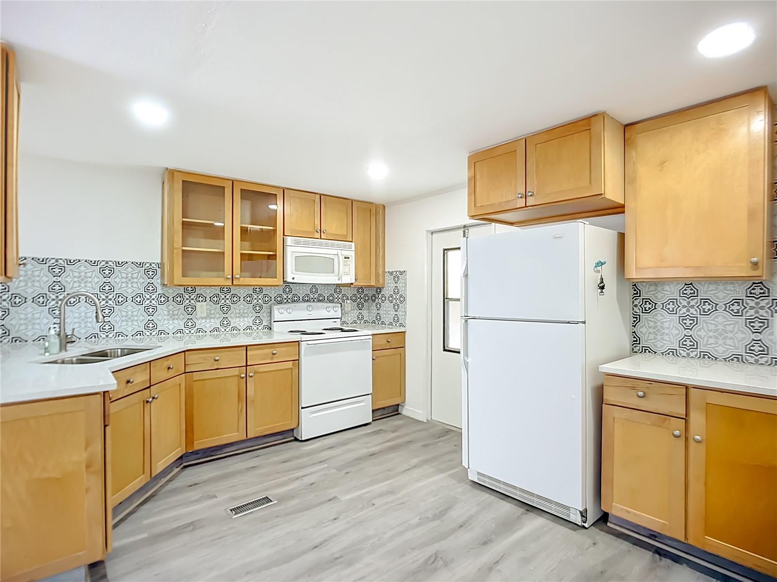 FEATHEROCK SENIOR COMMUNITY - Residential