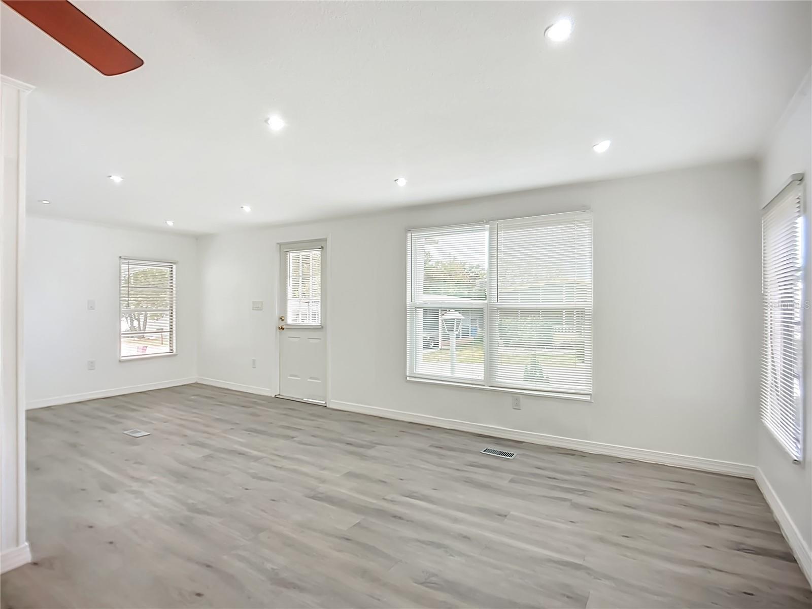 FEATHEROCK SENIOR COMMUNITY - Residential