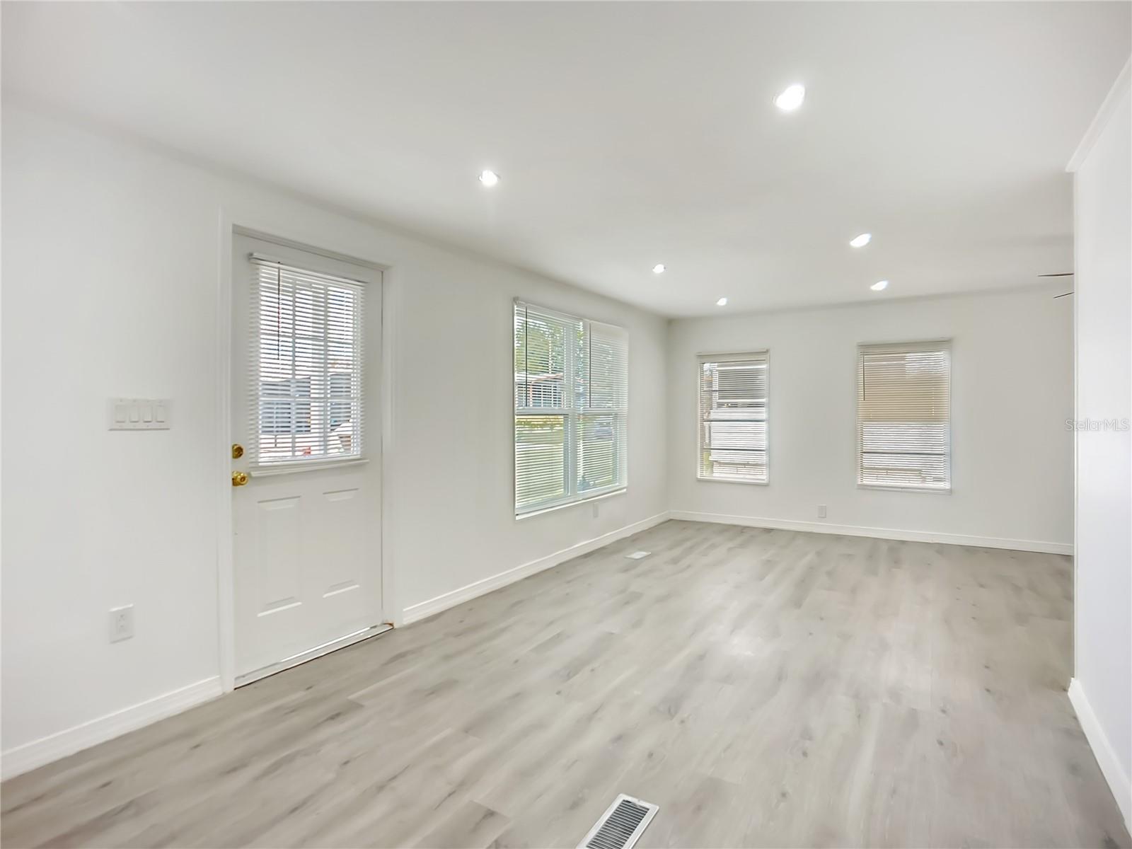 FEATHEROCK SENIOR COMMUNITY - Residential