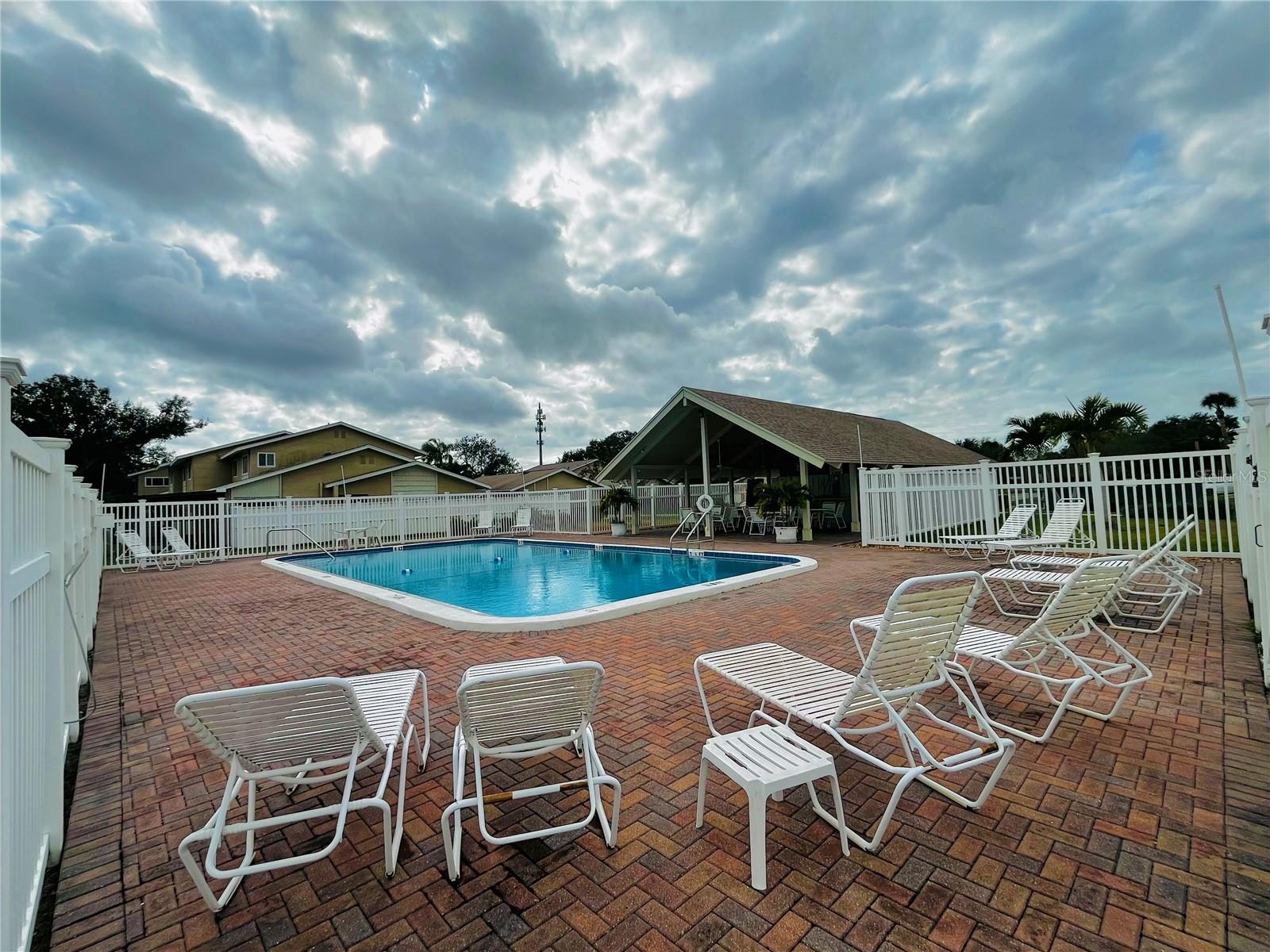 MARINERS PASS - Residential Lease