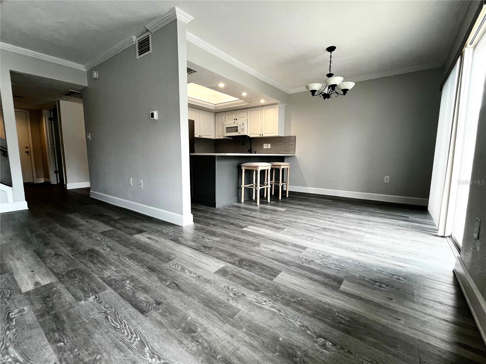 MARINERS PASS - Residential Lease