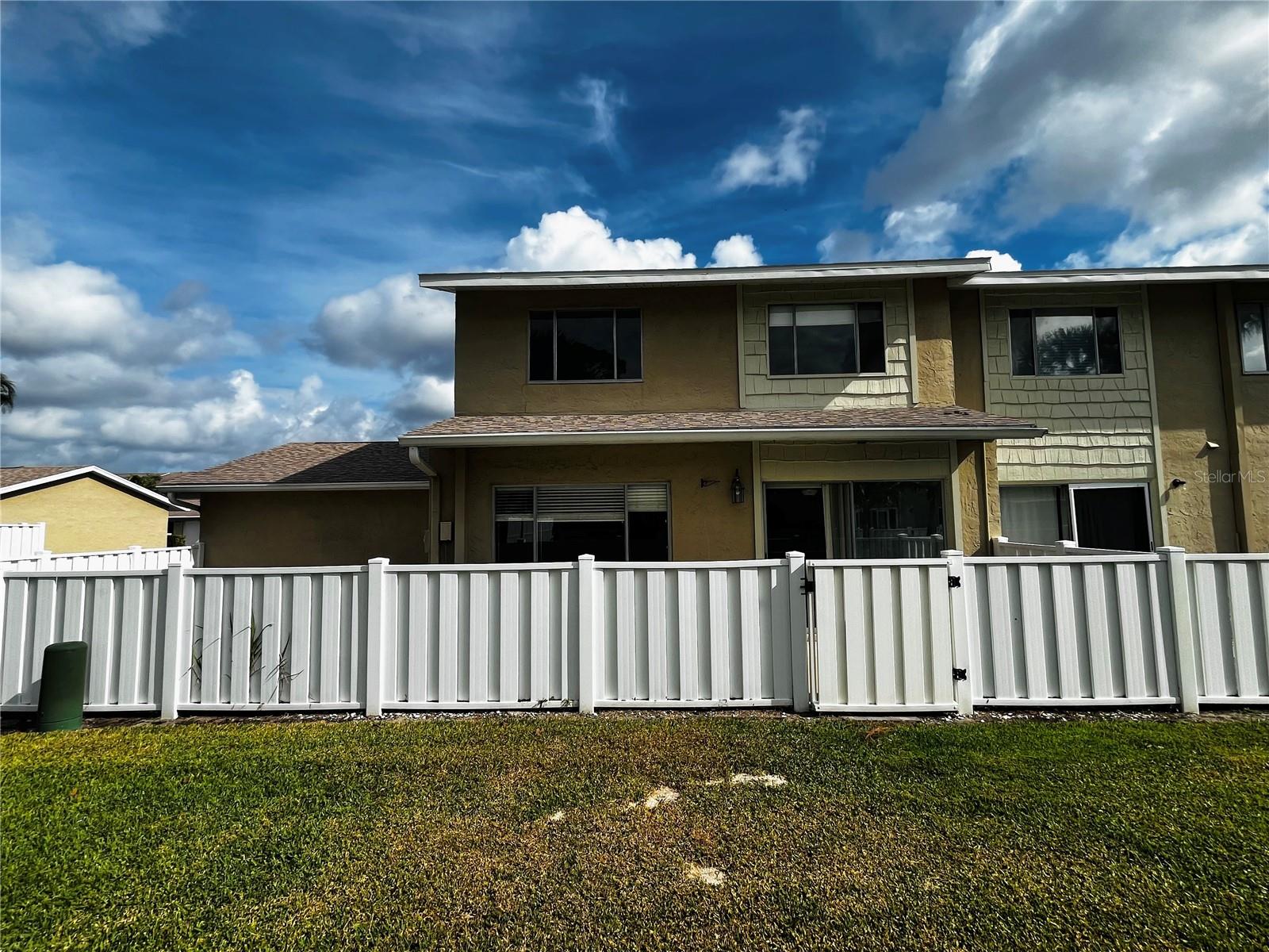 MARINERS PASS - Residential Lease