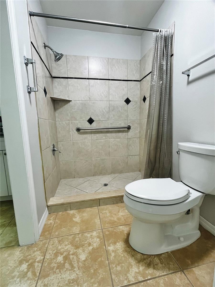 MARINERS PASS - Residential Lease