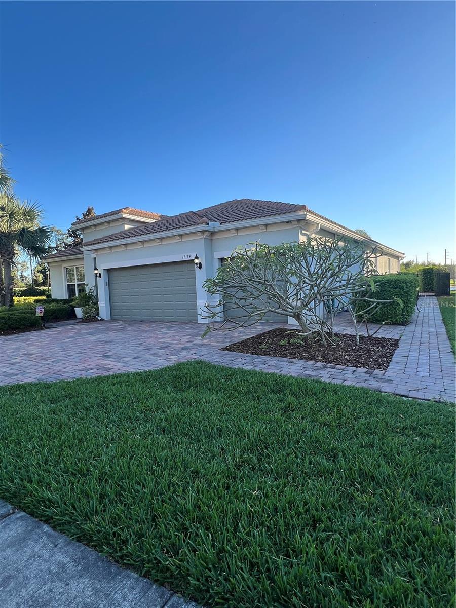 12184 AZTEC ROSE LANE