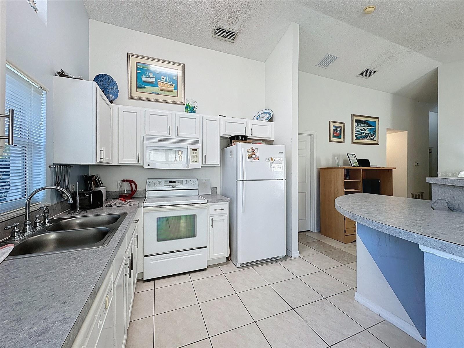 SOUTHERN DUNES/KOKOMO BAY PH 1 - Residential