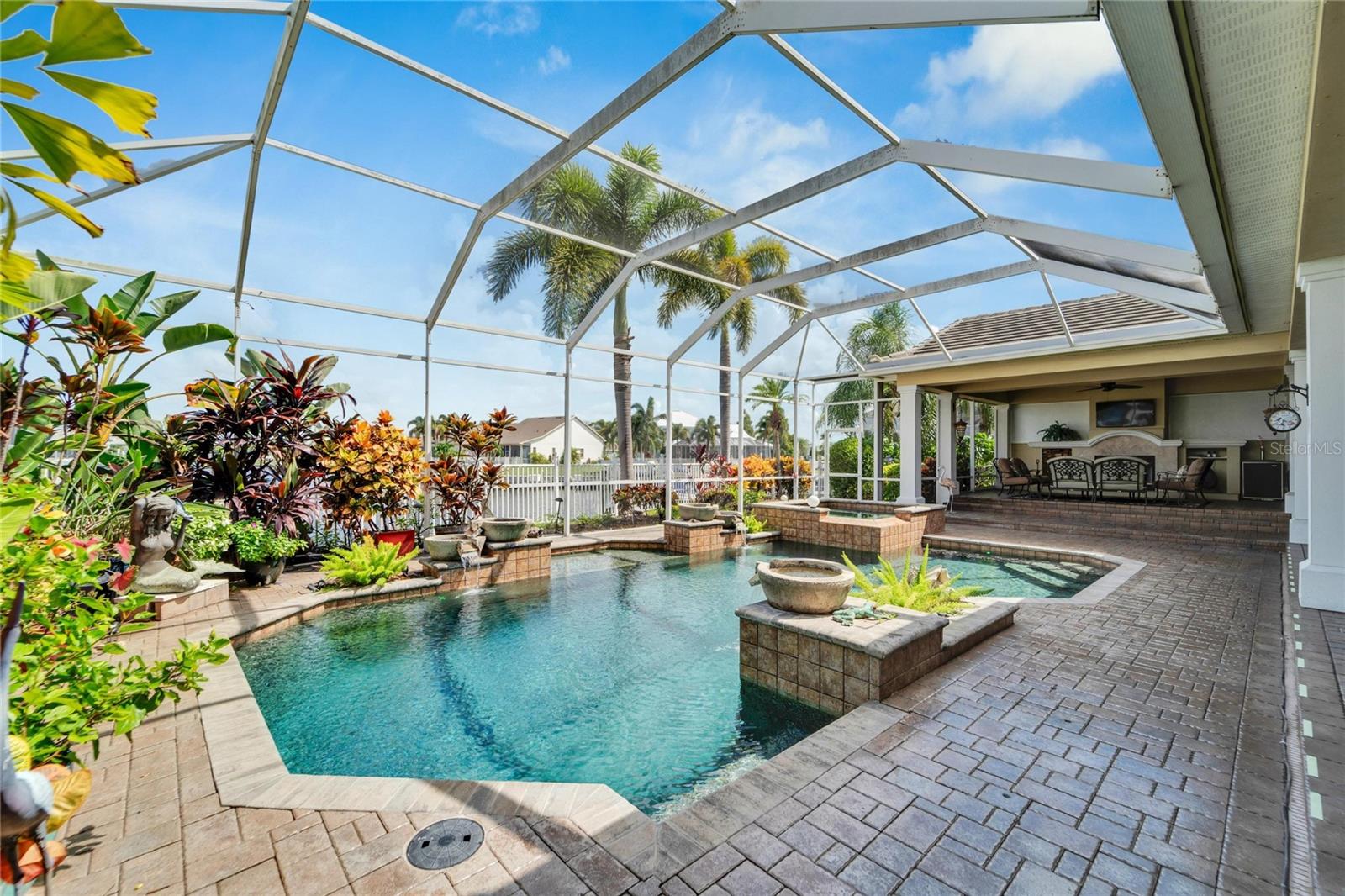 MIRABAY PH 1B-1/2A-1/3B-1 - Residential Lease