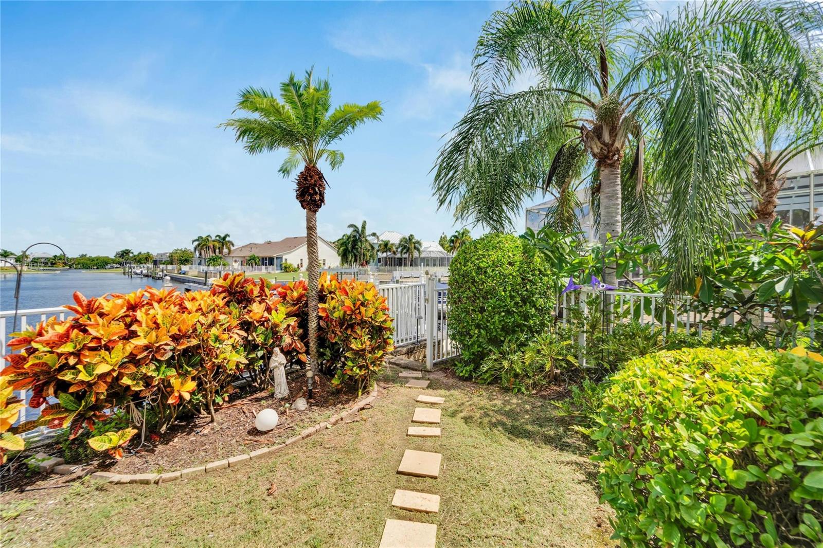 MIRABAY PH 1B-1/2A-1/3B-1 - Residential Lease