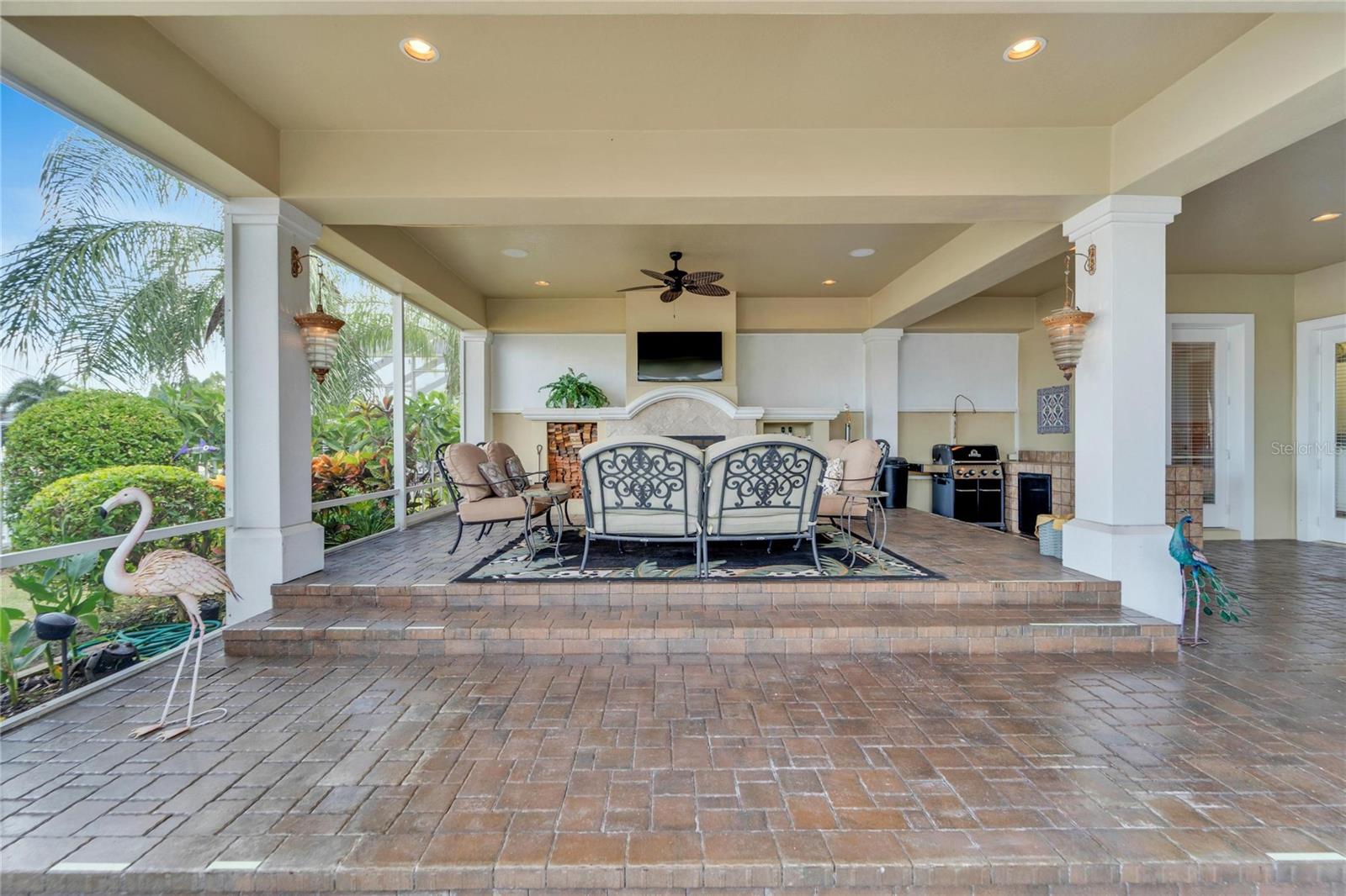 MIRABAY PH 1B-1/2A-1/3B-1 - Residential Lease