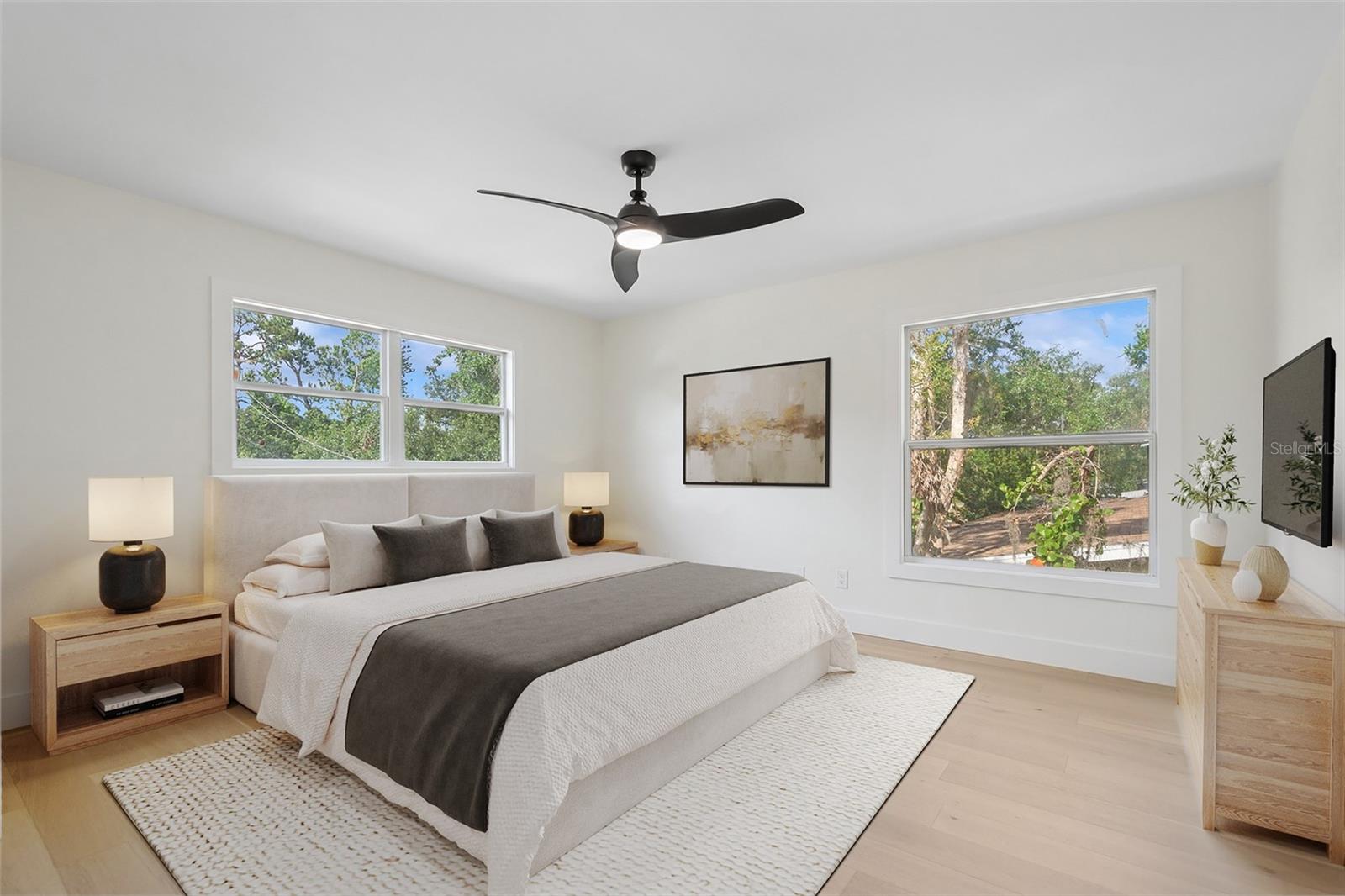 PINE LAWN - Residential Income