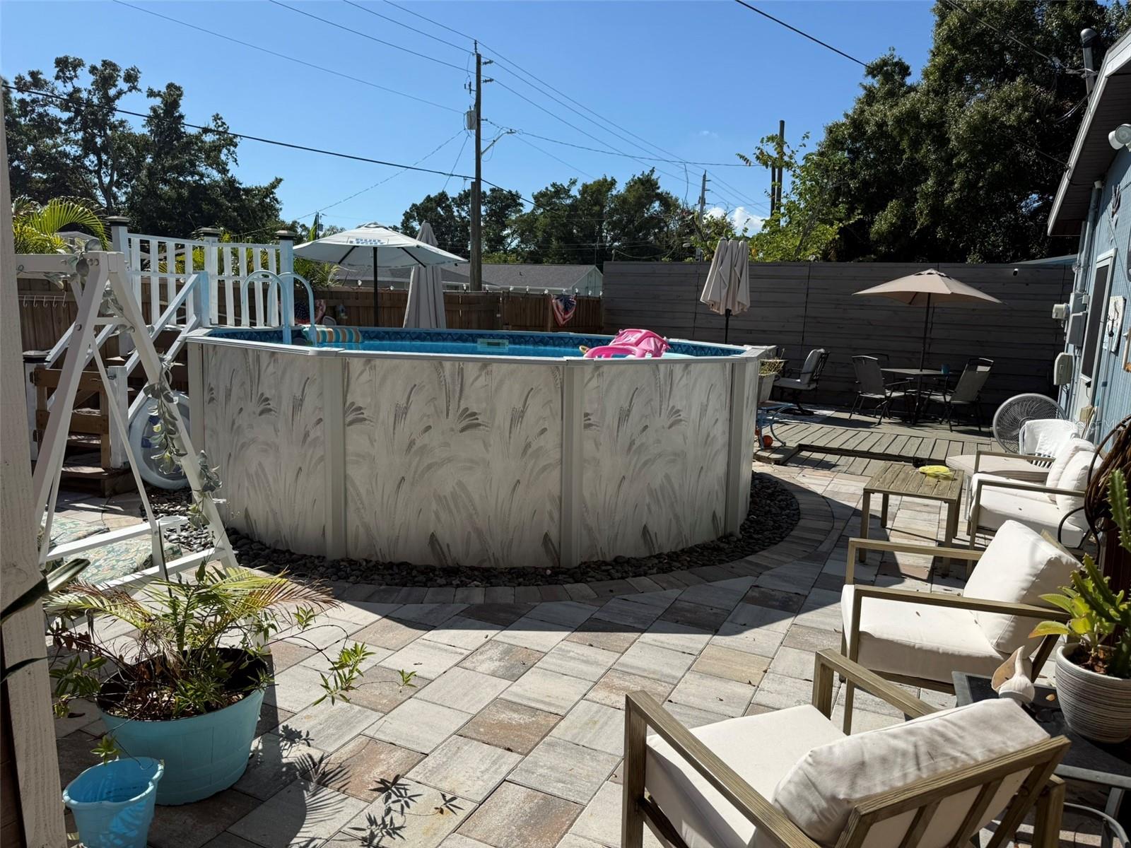 ROSEDALE MANOR - Residential